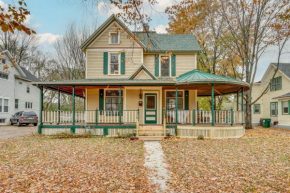Eau Claire Retreat Close to Chippewa Riverfront!